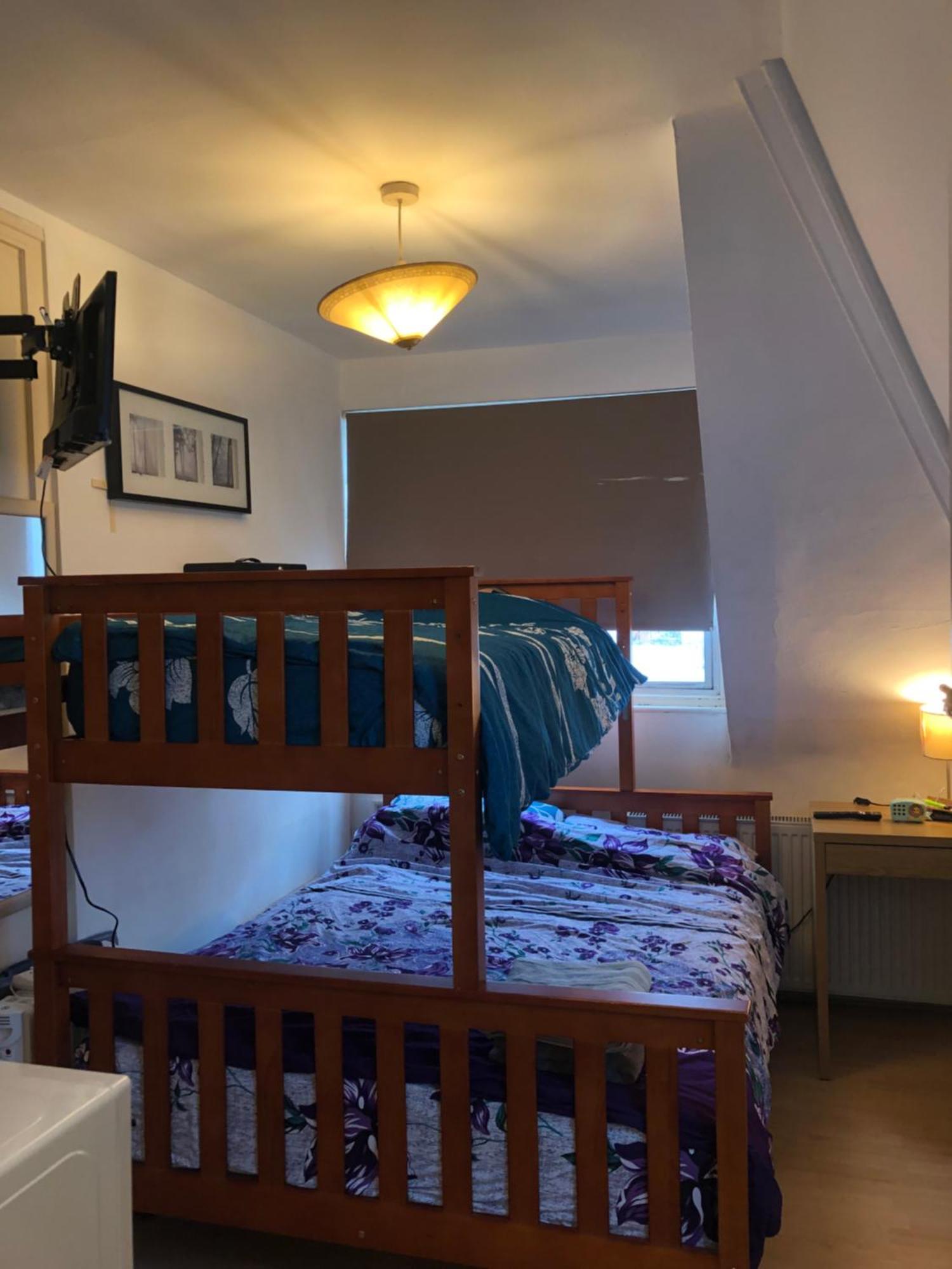 Appartement Peaceful Studio-Flat With Driveway In Golders Green à Londres Extérieur photo