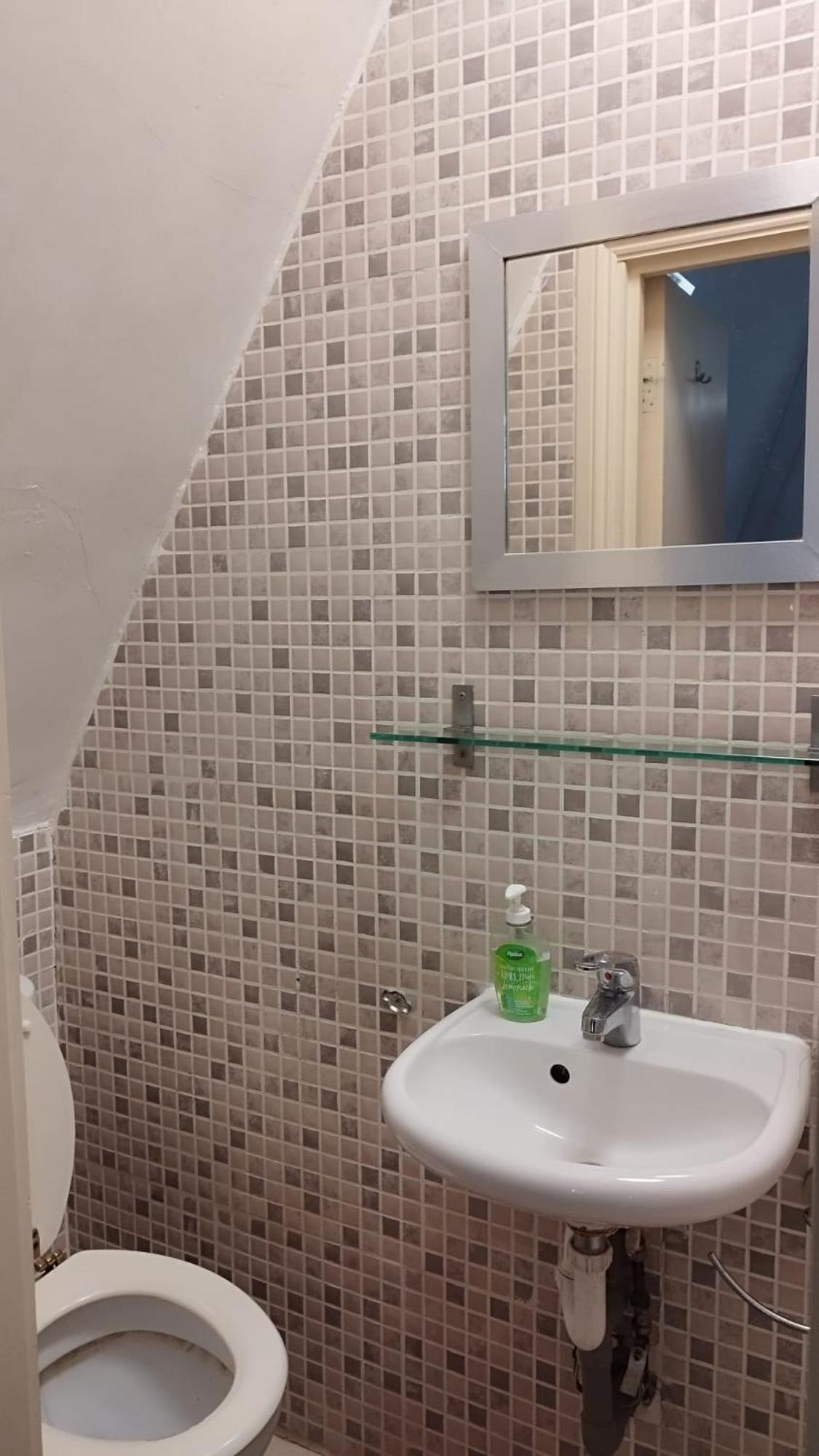 Appartement Peaceful Studio-Flat With Driveway In Golders Green à Londres Extérieur photo